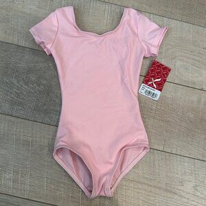 CAPEZIO GIRLS PINK LEOTARD NEW T/CH